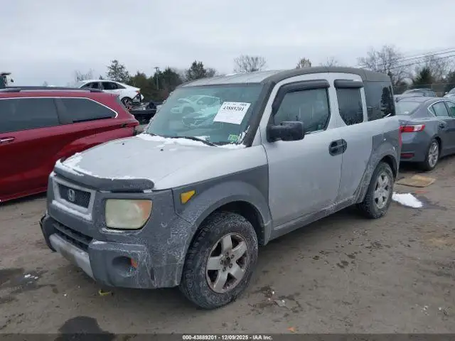 Photo of 2003 Honda Element