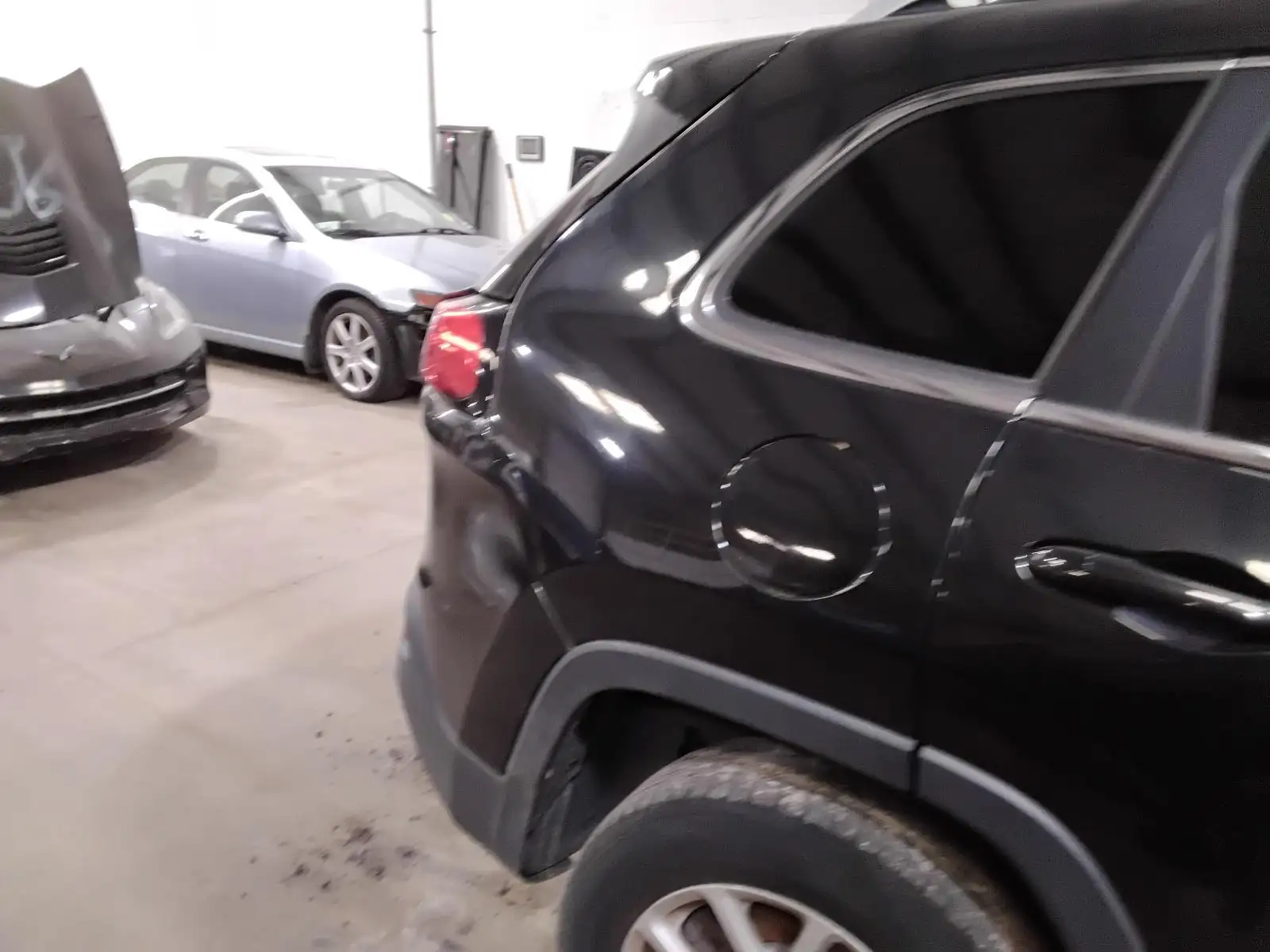 Photo of 2015 Jeep Cherokee