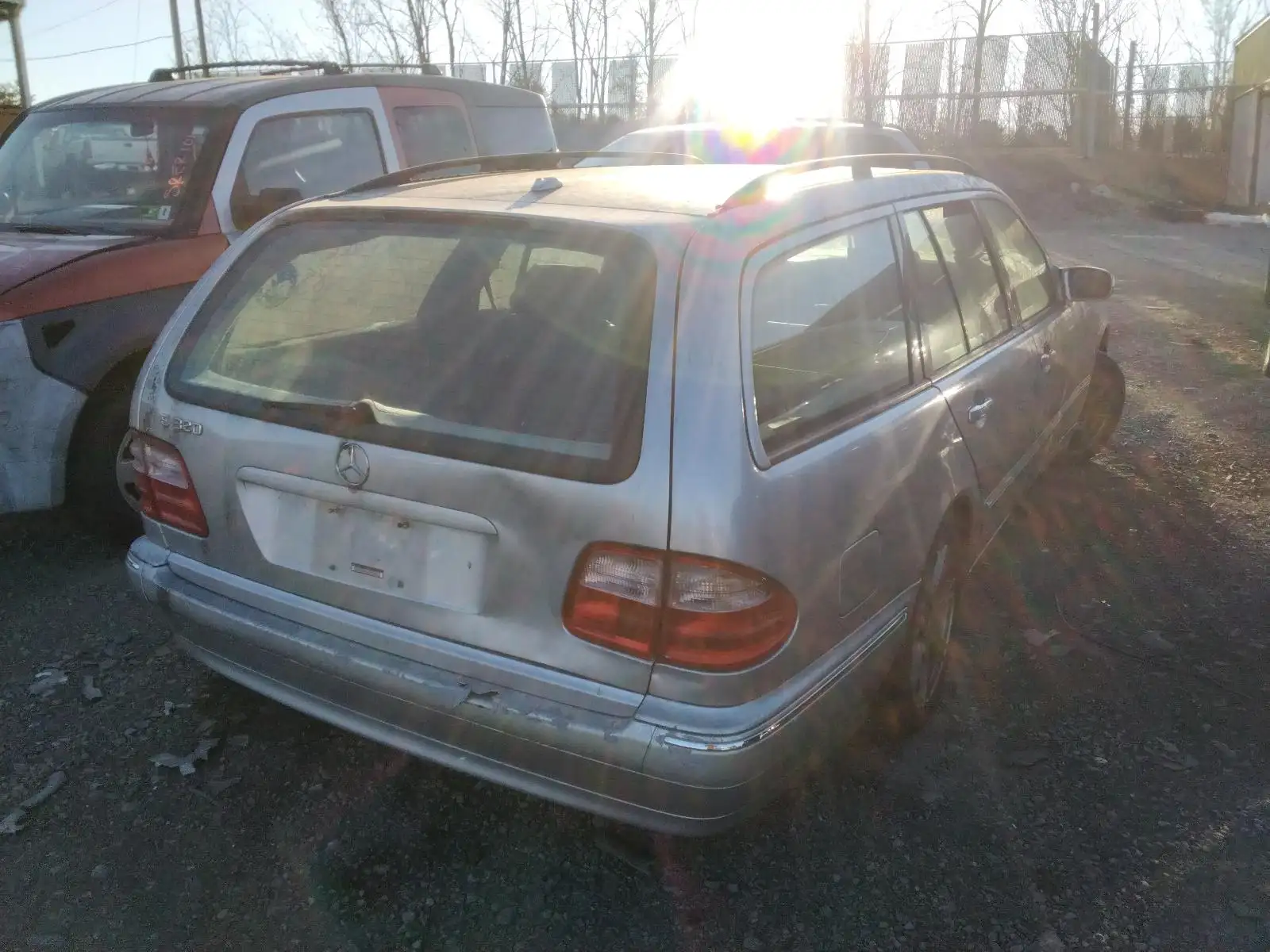Photo of 2001 Mercedes-Benz Mercedes E-Class