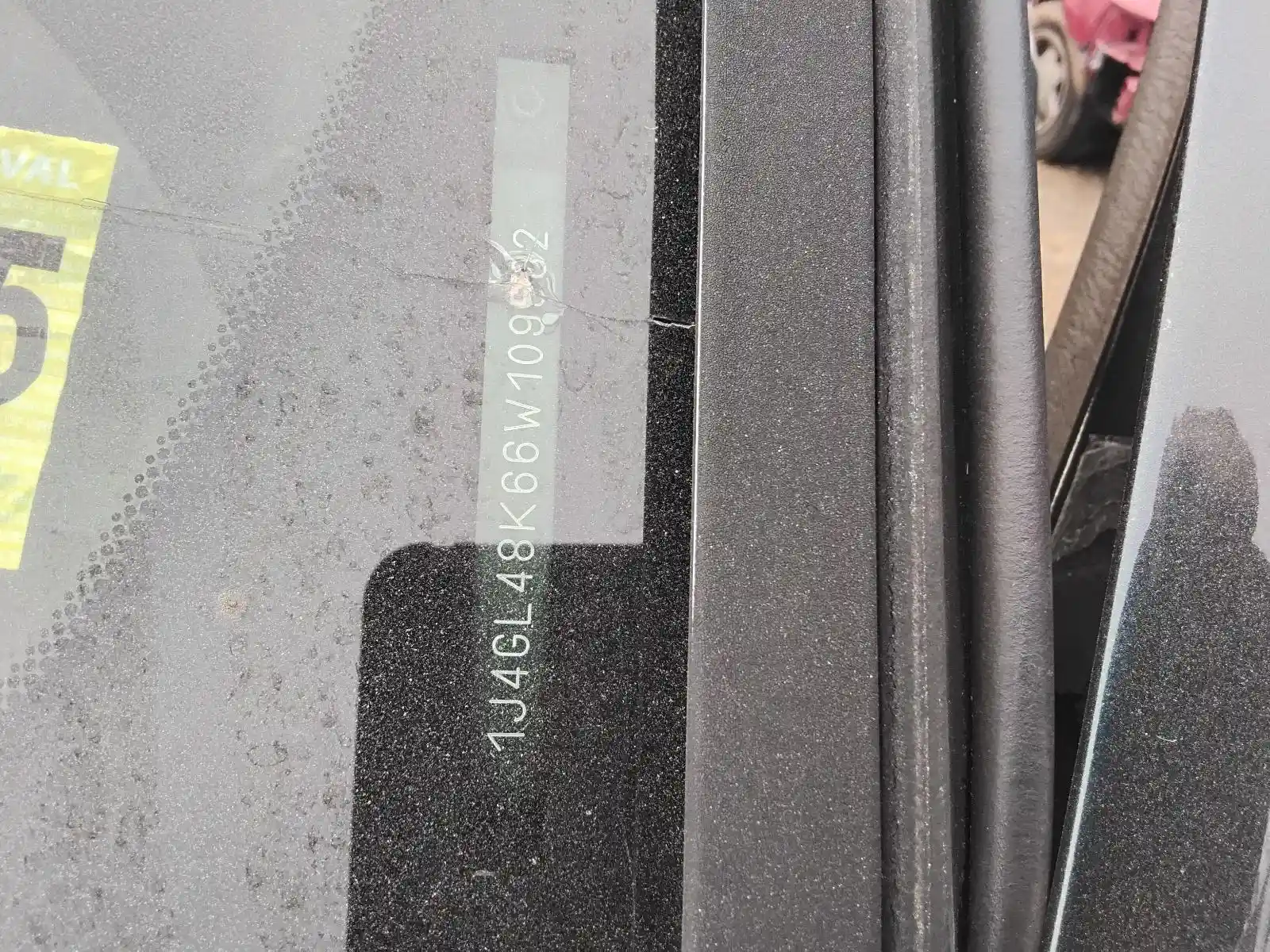 Photo of 2006 Jeep Liberty