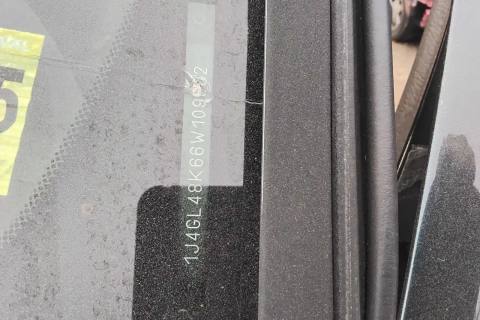 Photo of 2006 Jeep Liberty