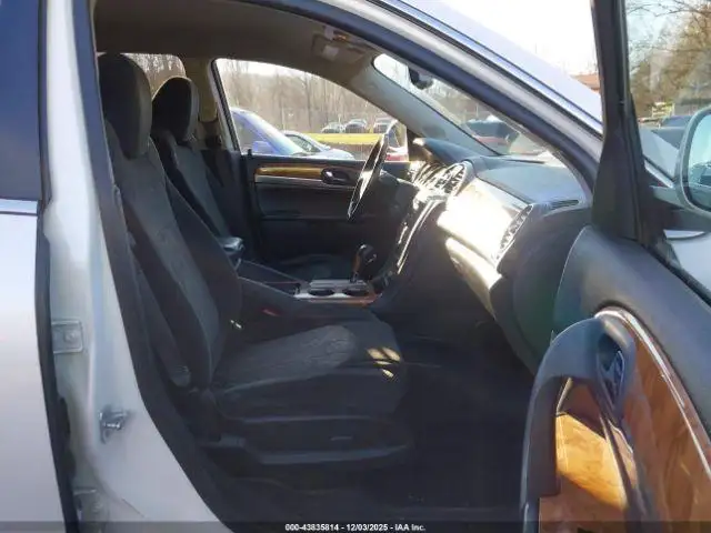 Photo of 2011 Buick Enclave