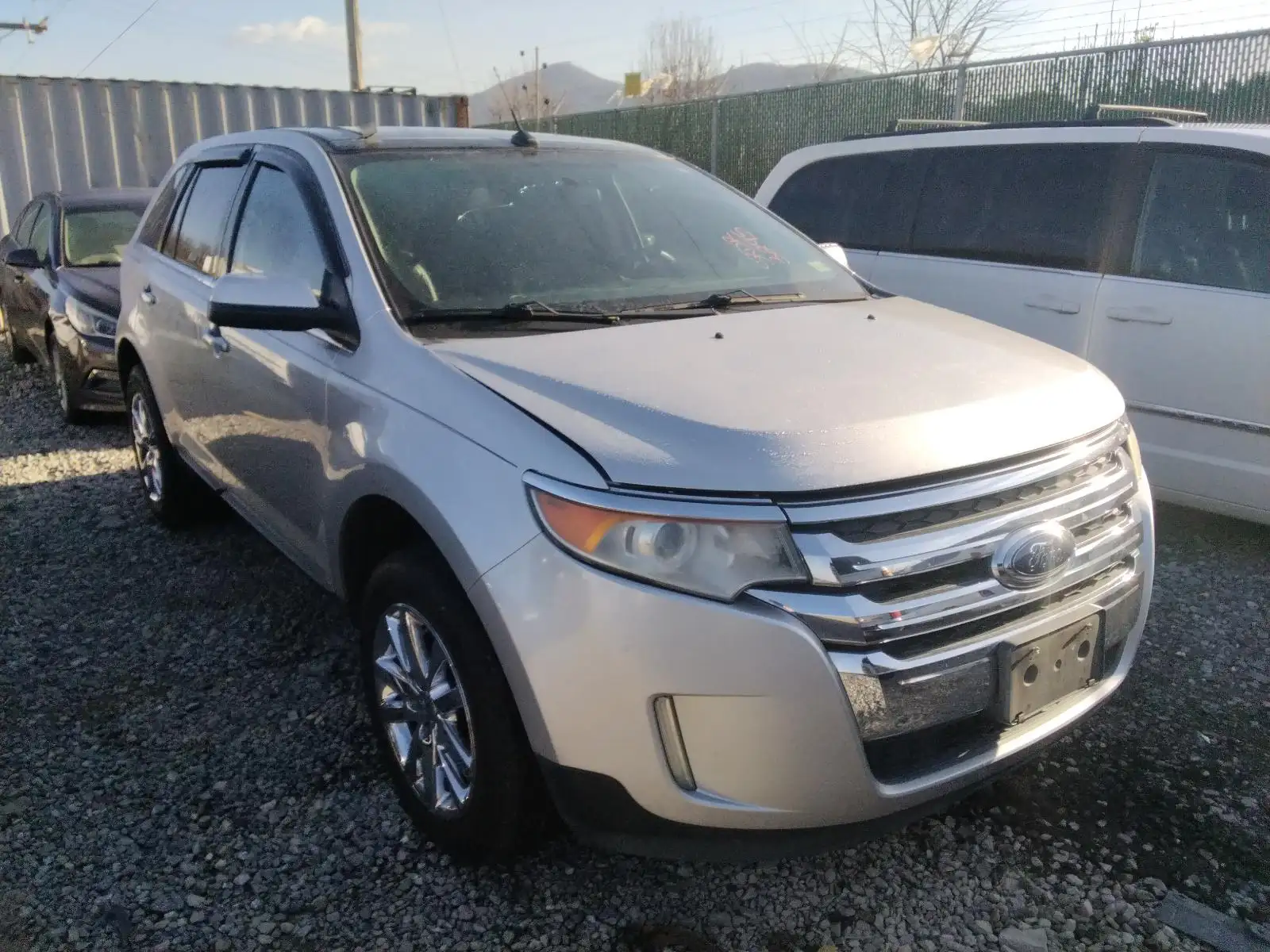 Photo of 2011 Ford Edge