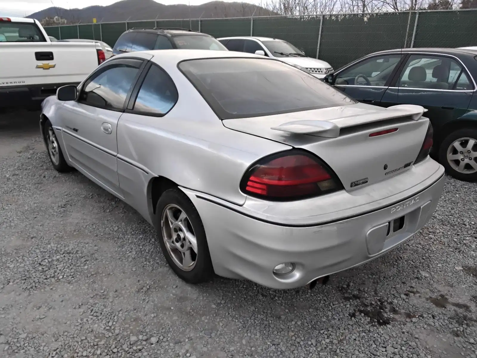 Photo of 2002 Pontiac Grand Am