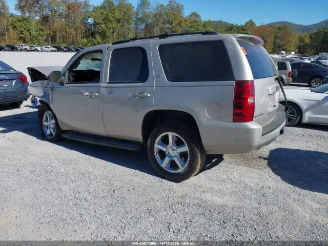 Photo of 2009 Chevrolet Tahoe