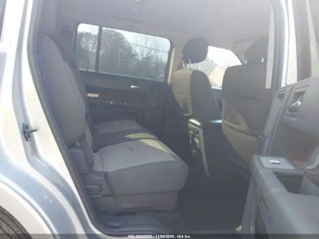 Photo of 2012 Ford Flex