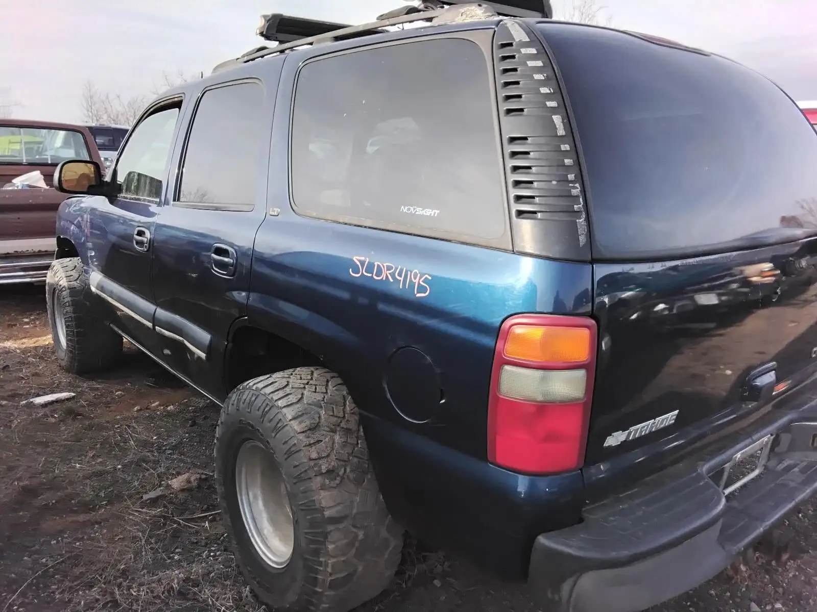 Photo of 2003 Chevrolet Tahoe