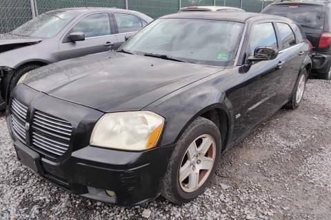 Photo of 2006 Dodge Magnum