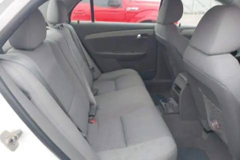 Photo of 2011 Chevrolet Malibu