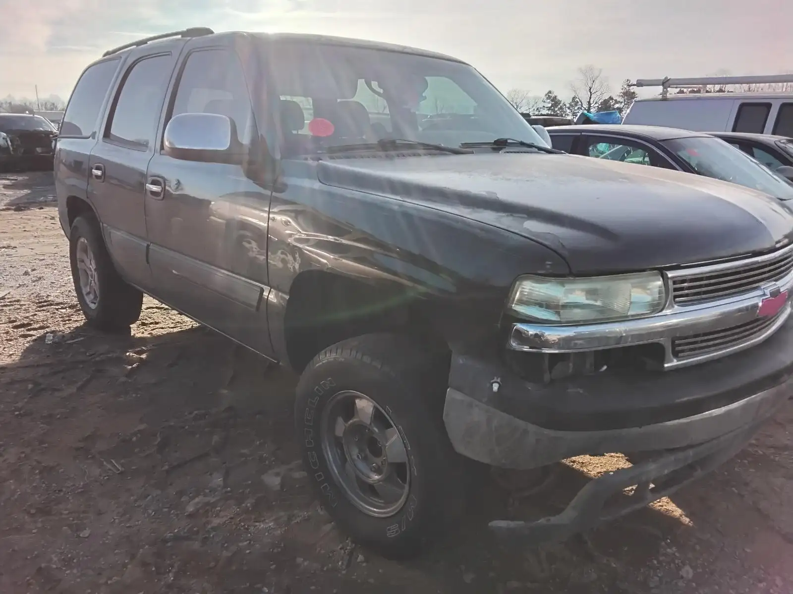 Photo of 2004 Chevrolet Tahoe