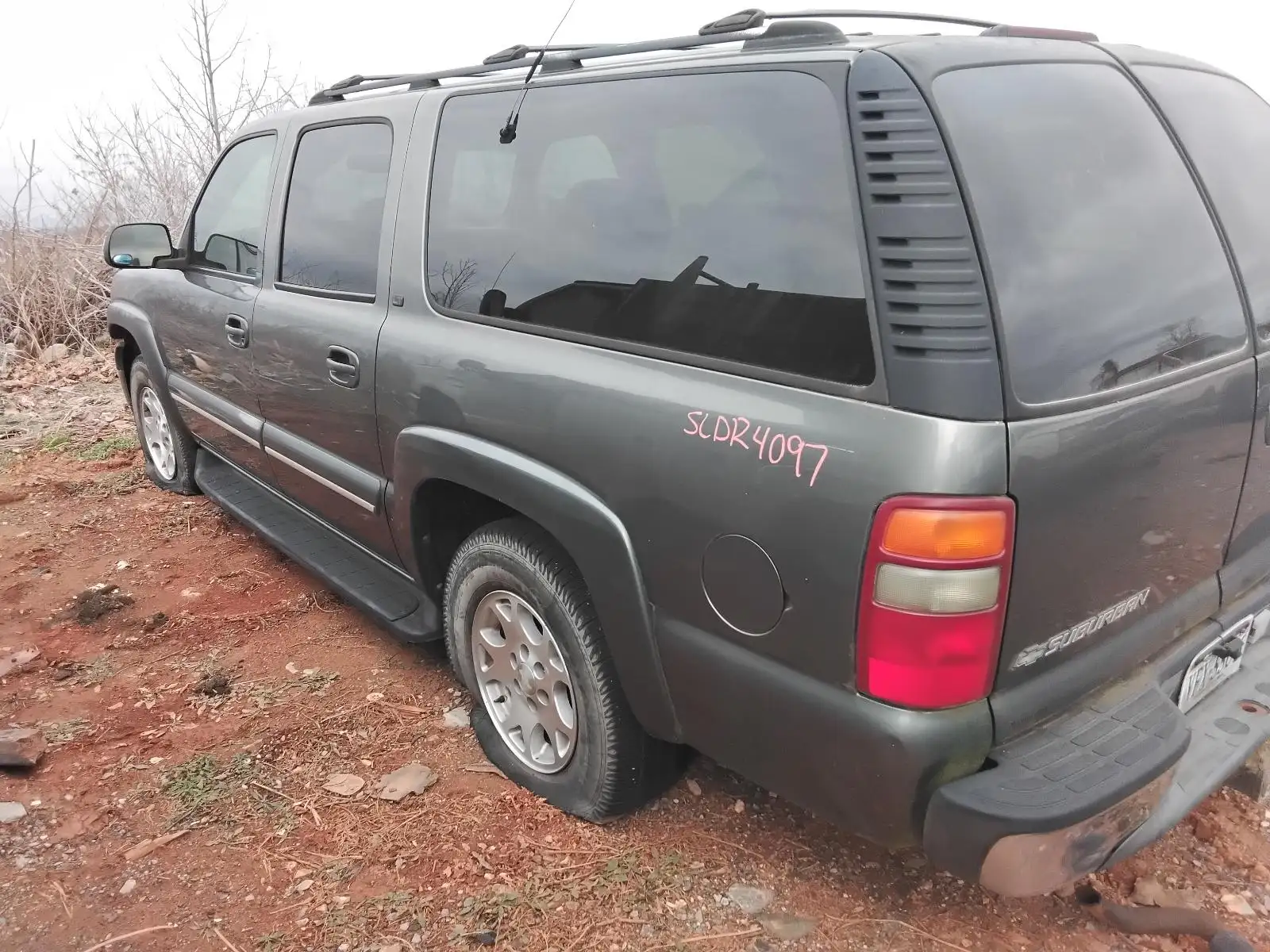 Photo of 2001 Chevrolet Suburban 1500