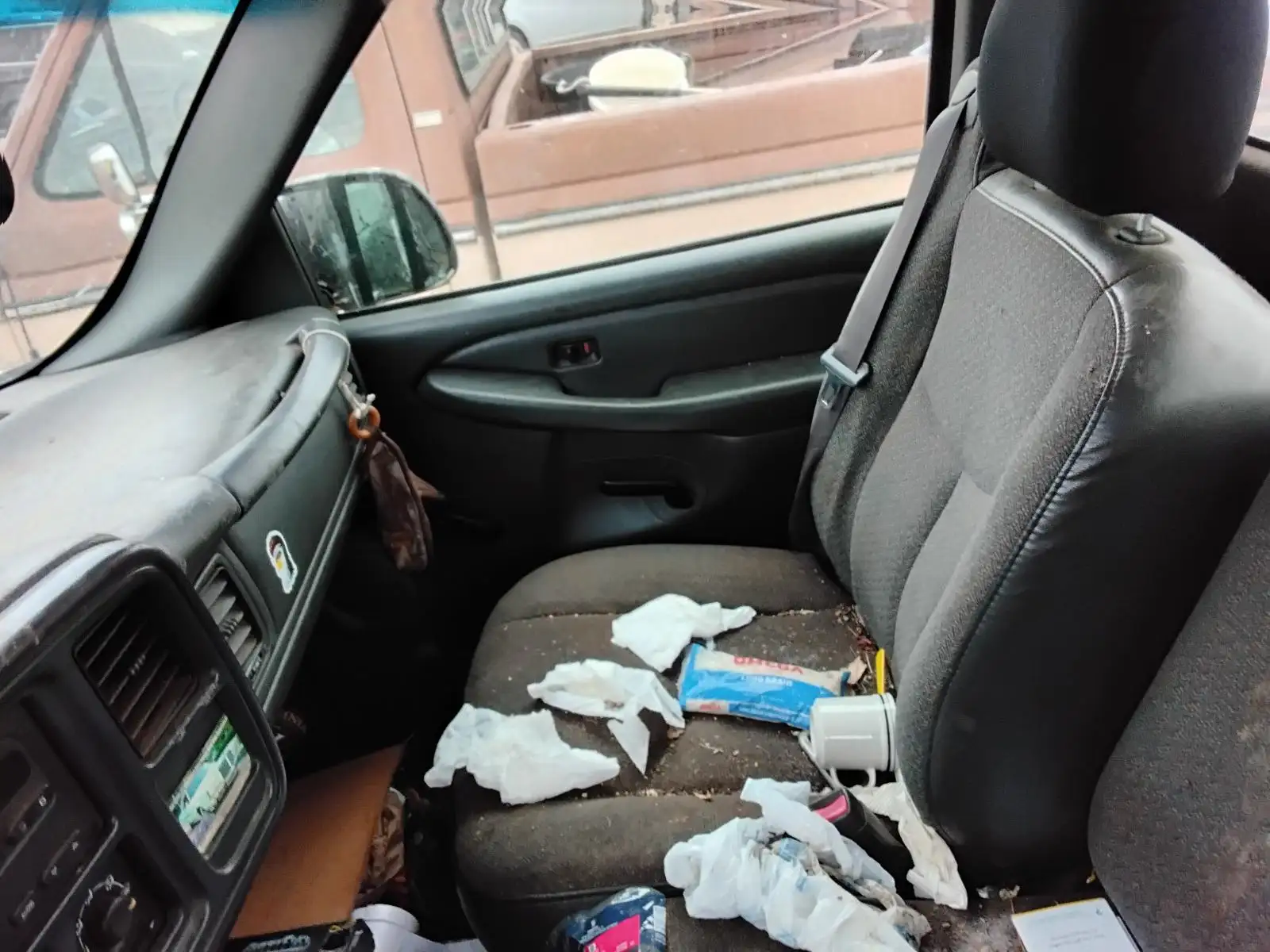 Photo of 2004 Chevrolet Silverado 1500 Pickup
