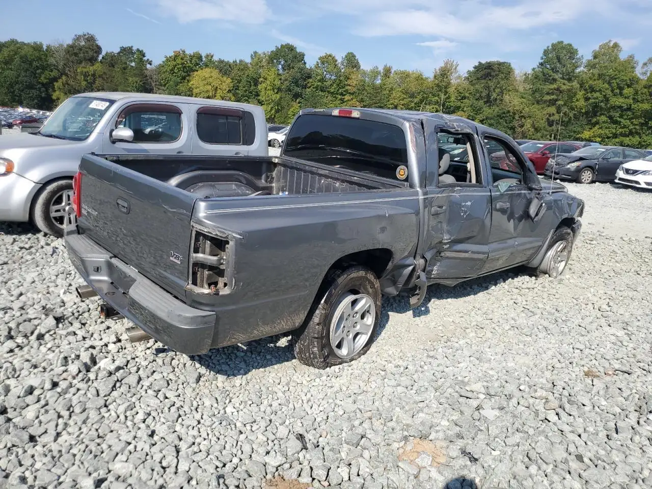 Photo of 2005 Dodge Dakota