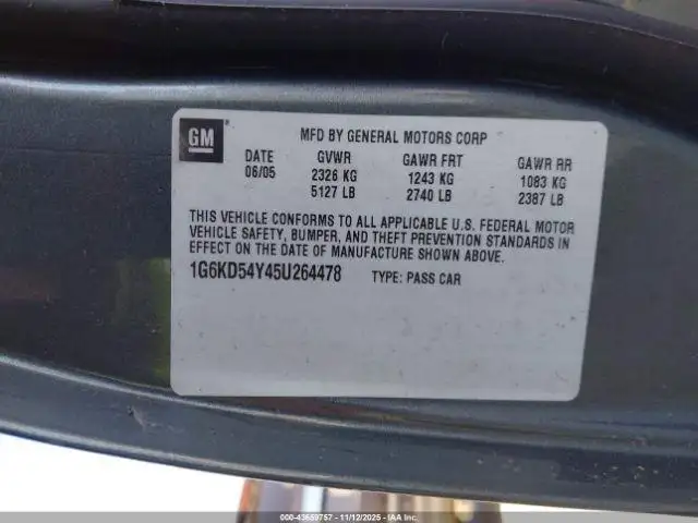 Photo of 2005 Cadillac Deville