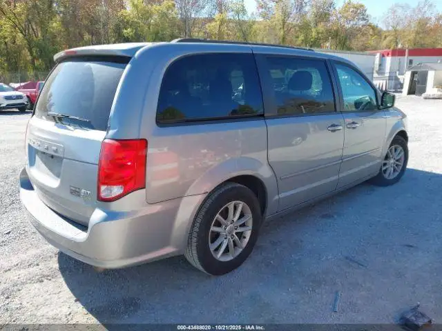 Photo of 2015 Dodge Caravan