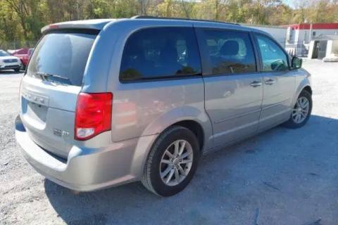 Photo of 2015 Dodge Caravan