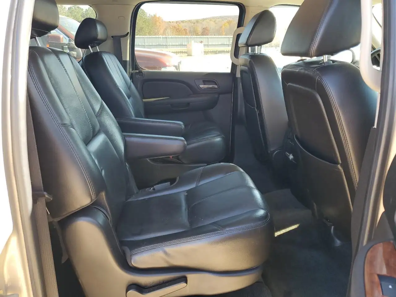 Photo of 2007 Chevrolet Suburban 1500