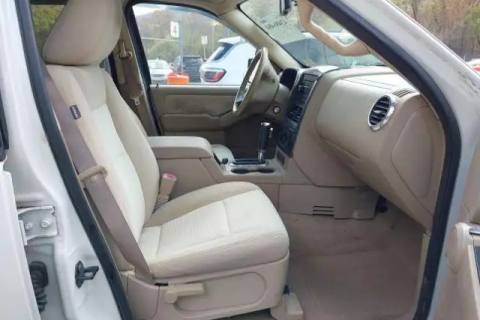 Photo of 2009 Ford Explorer