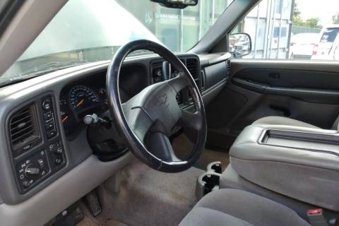 Photo of 2003 Chevrolet Suburban 1500