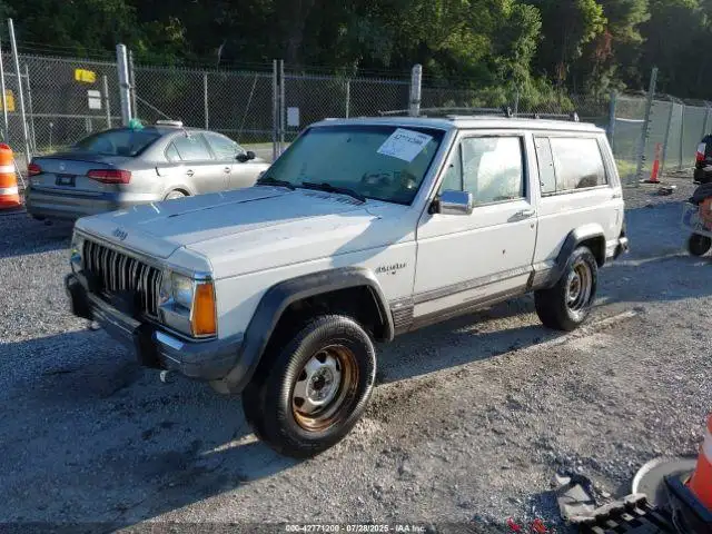 Photo of 1988 Jeep Cherokee
