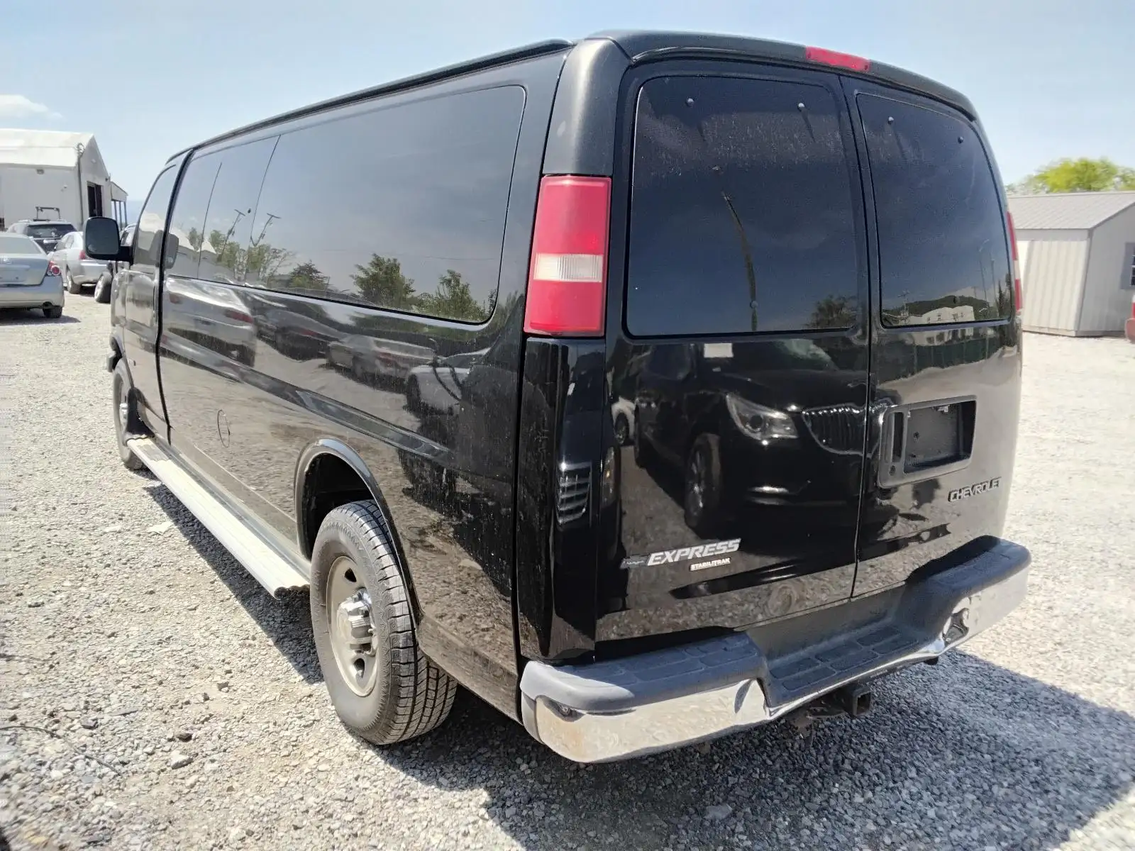 Photo of 2005 Chevrolet Express 3500 Van