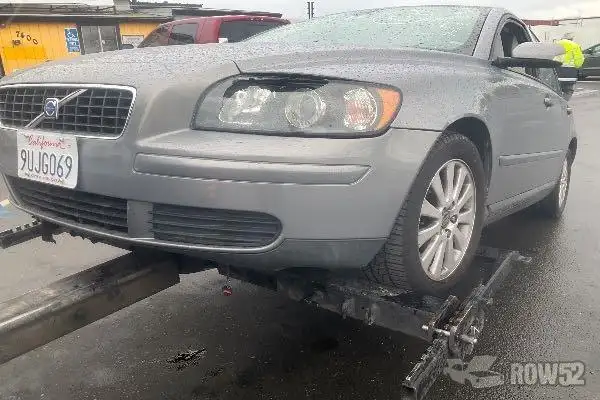 Photo of 2005 Volvo S40