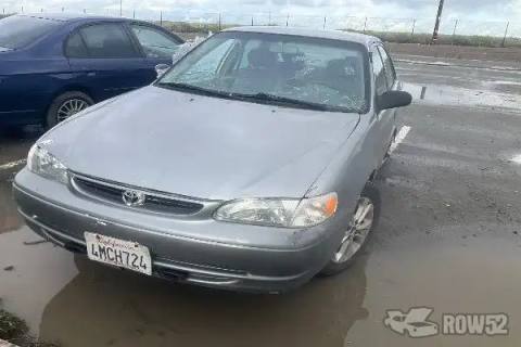 Photo of 2000 Toyota Corolla