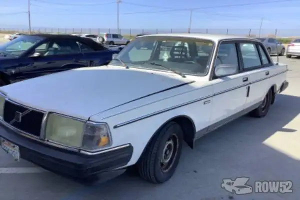 Photo of 1987 Volvo 240