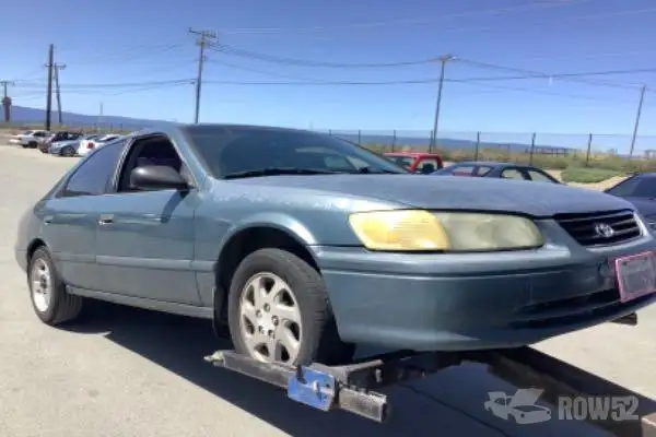 Photo of 2000 Toyota Camry