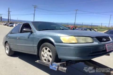 Photo of 2000 Toyota Camry