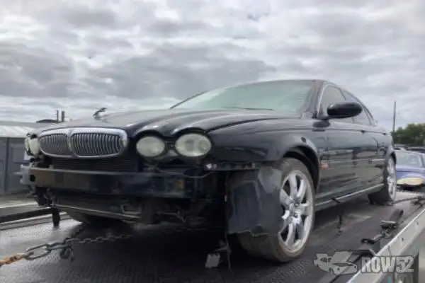 Photo of 2004 Jaguar X-Type