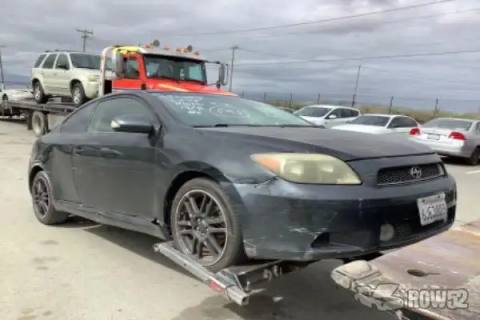 Photo of 2005 Scion tC
