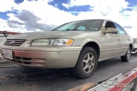 Photo of 1999 Toyota Camry