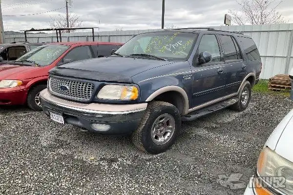 Photo of 1999 Ford Expedition