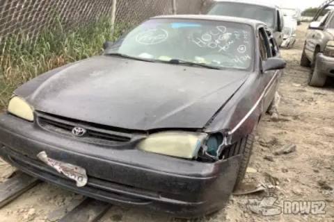 Photo of 1998 Toyota Corolla