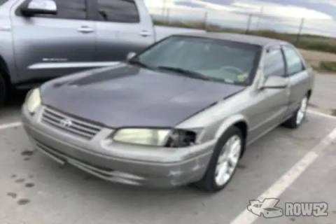 Photo of 1999 Toyota Camry