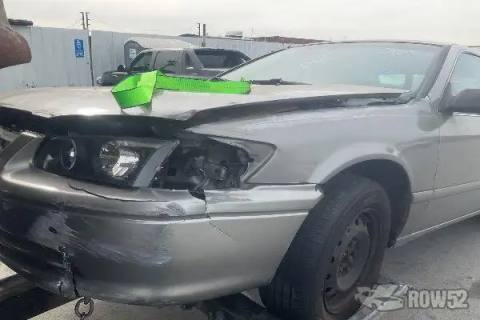 Photo of 2000 Toyota Camry