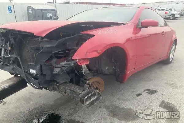 Photo of 2004 Infiniti G35