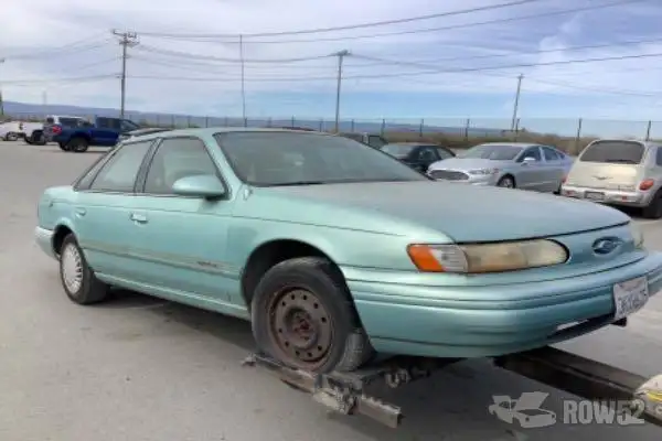 Photo of 1995 Ford Taurus