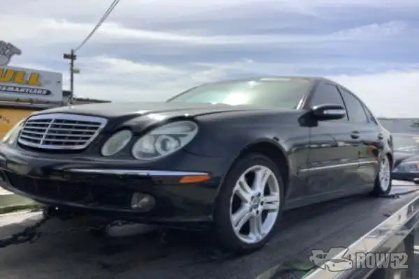 Photo of 2004 Mercedes-Benz E-Class