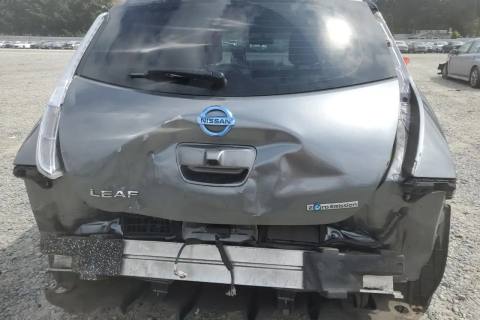 Photo of 2015 Nissan Leaf