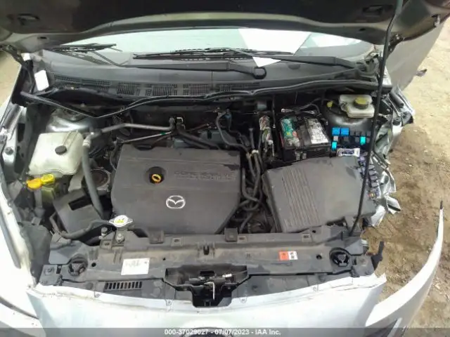Photo of 2015 Mazda 5
