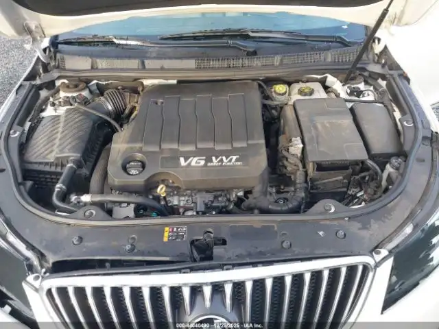 Photo of 2013 Buick Lacrosse