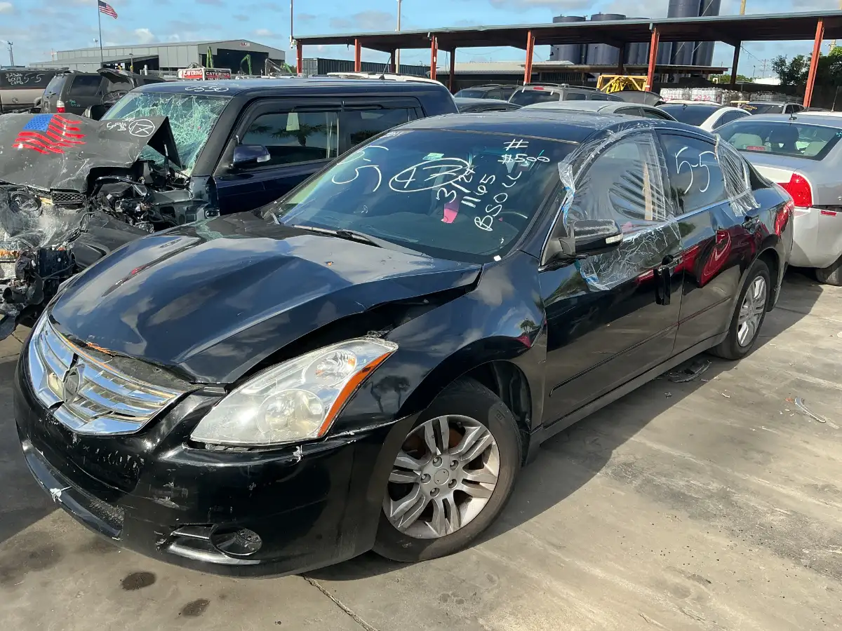 Photo of 2011 Nissan Altima