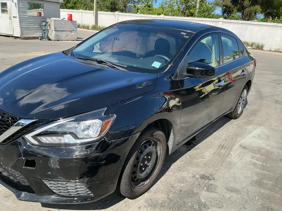 Photo of 2016 Nissan Sentra