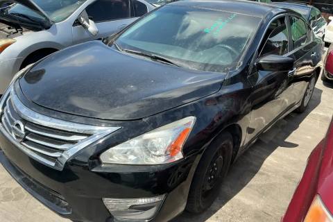 Photo of 2014 Nissan Altima