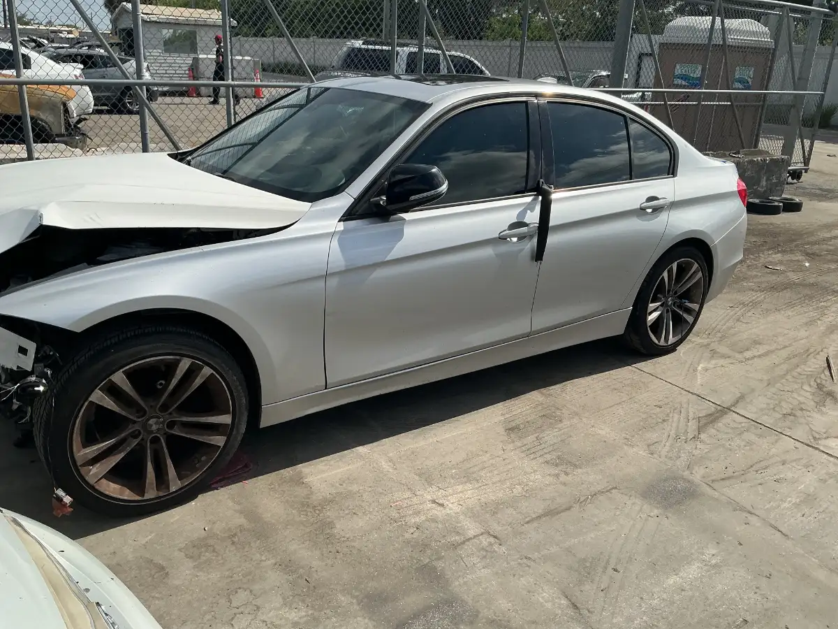 Photo of 2012 Bmw 3 Series