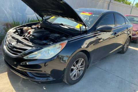 Photo of 2011 Hyundai Sonata