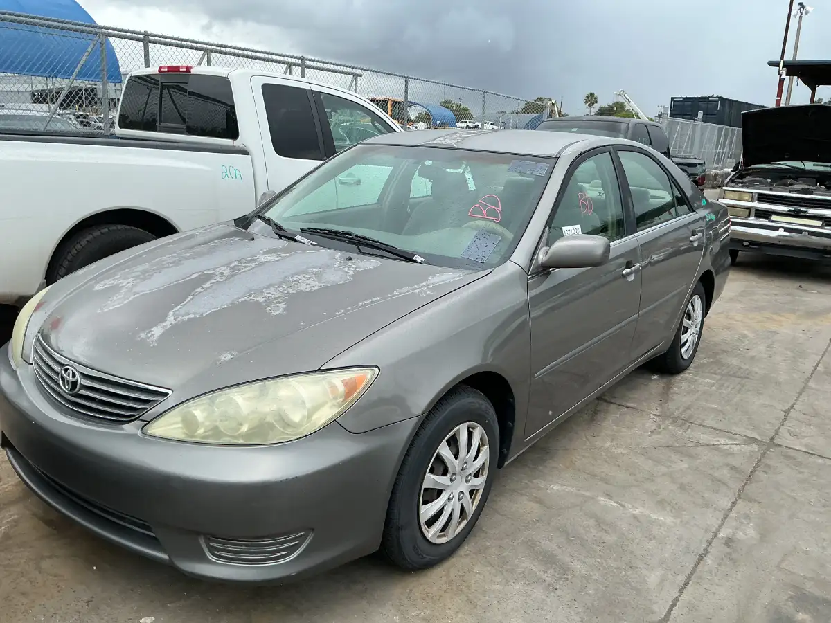 Photo of 2006 Toyota Camry