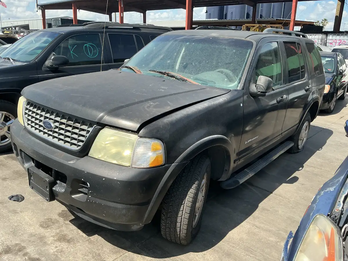 Photo of 2002 Ford Explorer